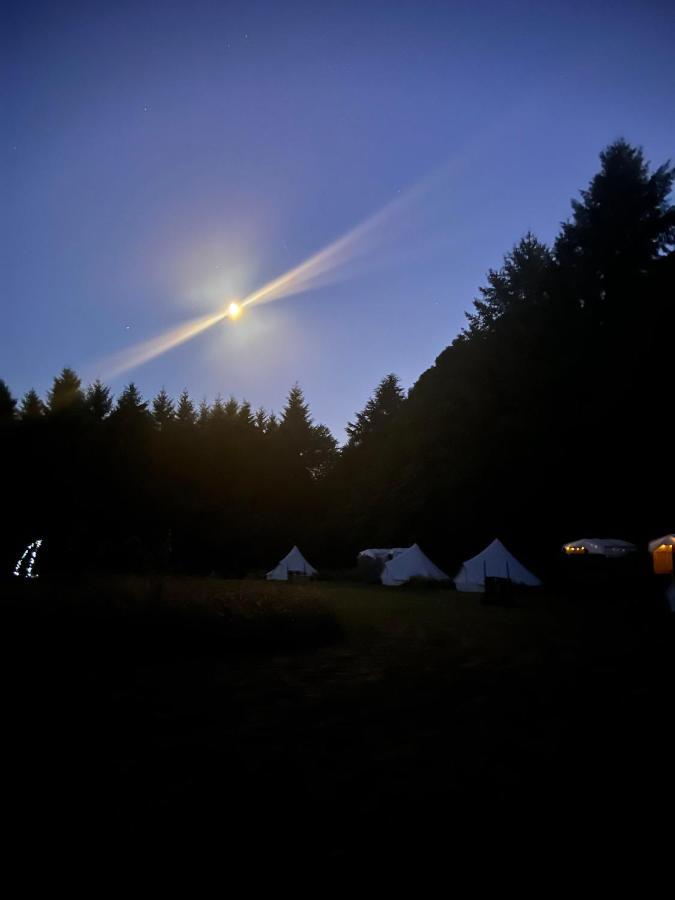 فندق Au Pre Fleuri Eco Glamping Le Lindois المظهر الخارجي الصورة