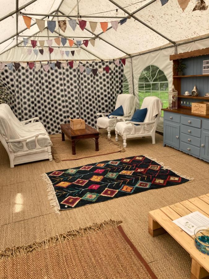 فندق Au Pre Fleuri Eco Glamping Le Lindois المظهر الخارجي الصورة