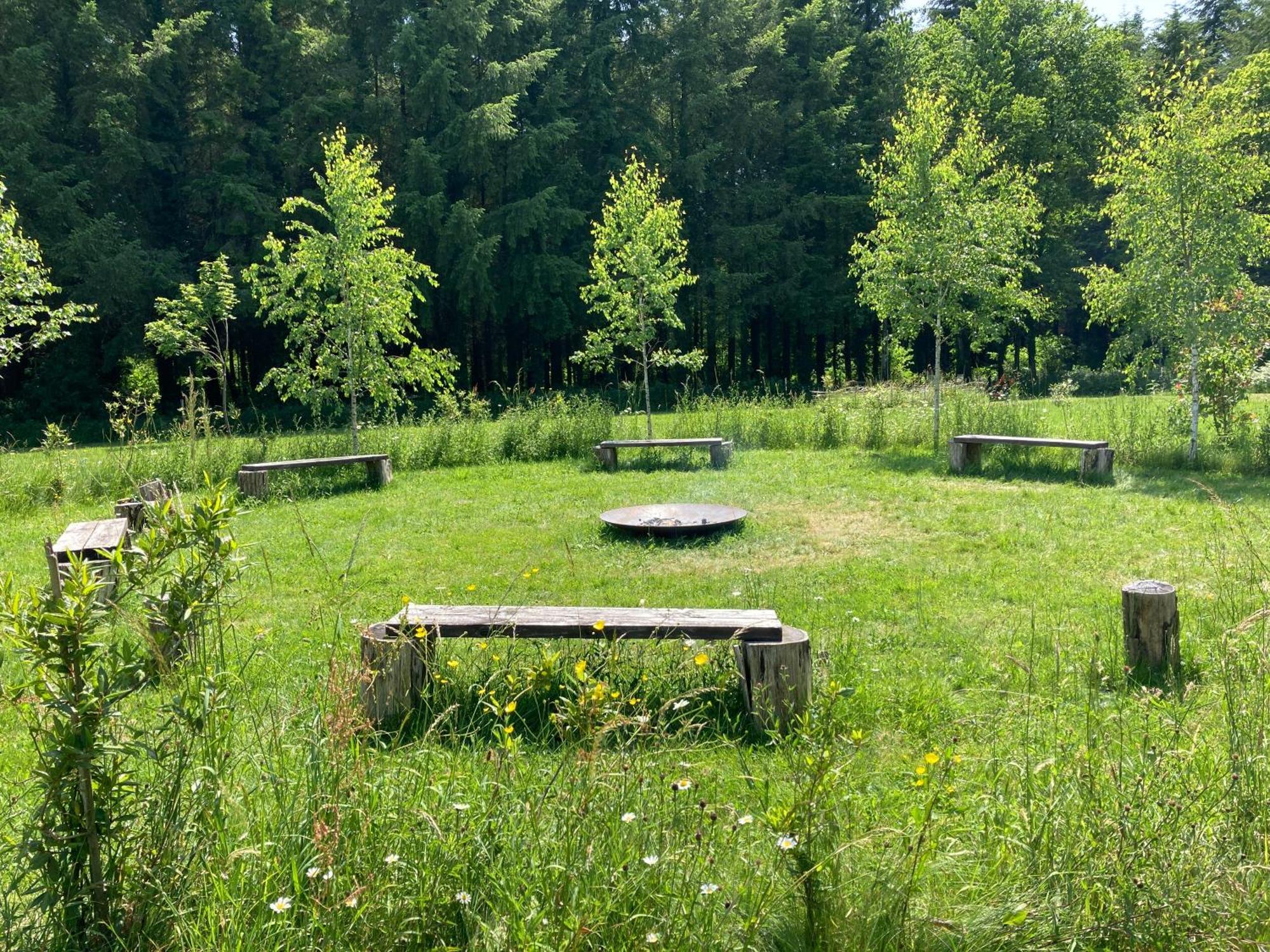 فندق Au Pre Fleuri Eco Glamping Le Lindois المظهر الخارجي الصورة